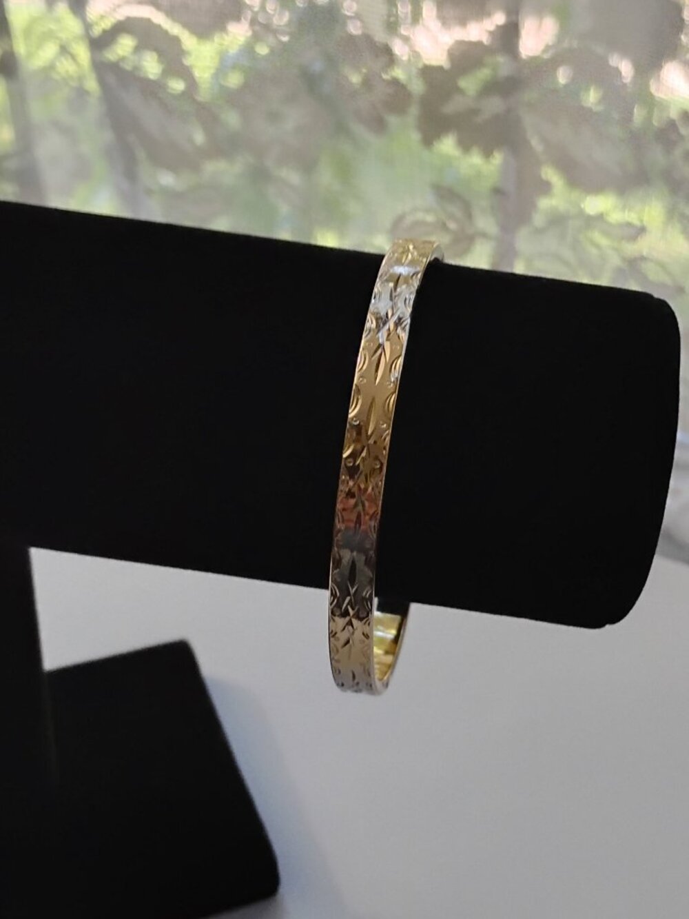 Gold Plated Etched Bangle Clarion Pelle